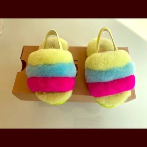 Toddler Ugg Fluff Yeah Slides (Slippers) Size 6